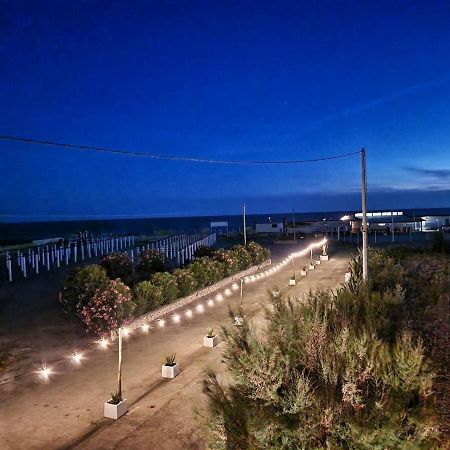 Beach Suites - By Lido Scalzone Castel Volturno Dış mekan fotoğraf